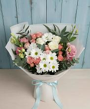 Букет цветов из:  Розы, Лизиантусы и Хризантемы #REPLACE_PRED# Зеленокумске