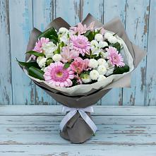 Букет цветов из:  Герберы, Альстромерии и Хризантемы в Зеленокумске