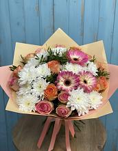 Букет цветов из:  Розы, Герберы и Хризантемы в Зеленокумске