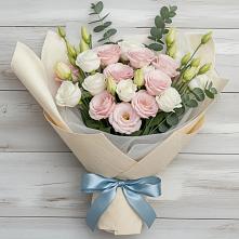 Букет цветов из:  Лизиантусы в Зеленокумске