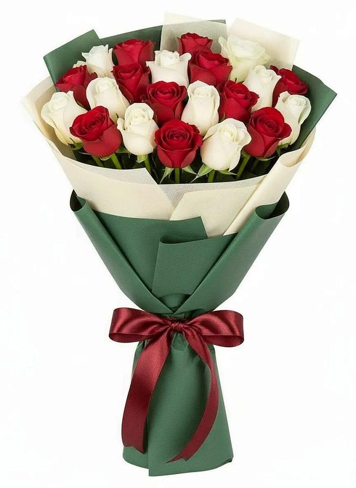 Букет Микс из красных и белых роз в Зеленокумске
