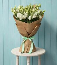 Букет цветов из:  Лизиантусы в Зеленокумске