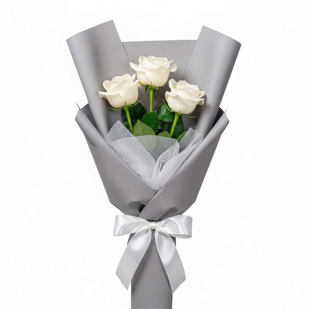 Букет 3 белые розы в Зеленокумске