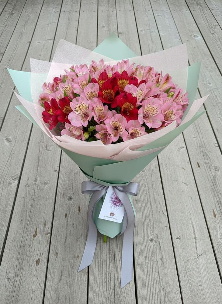 Букет цветов из: Альстромерии в Зеленокумске