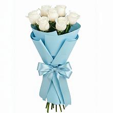 Букет 7 белых роз Проуд в Зеленокумске