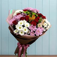 Букет цветов из:  Розы, Хризантемы и Альстромерии в Зеленокумске