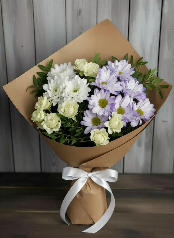 Букет цветов из: Хризантемы и Розы в Зеленокумске