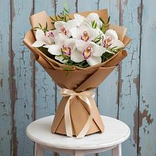 Букет цветов из:  Орхидеи и Розы в Зеленокумске