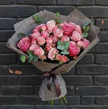 Букет цветов из:  Розы #REPLACE_PRED# Зеленокумске