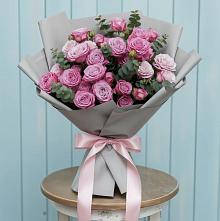 Букет цветов из:  Розы #REPLACE_PRED# Зеленокумске